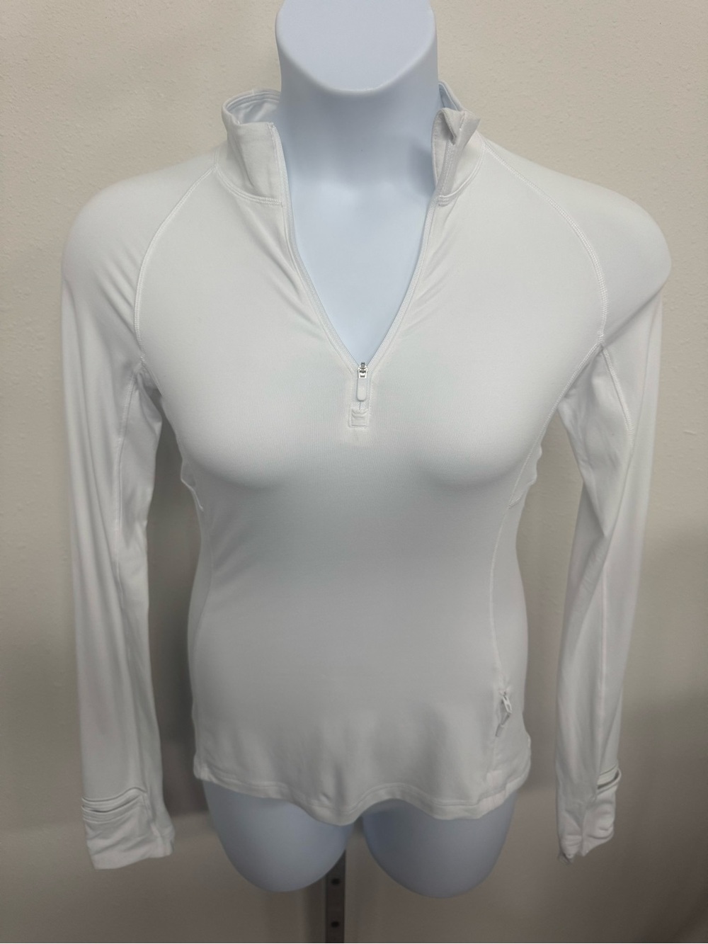 Lululemon size M